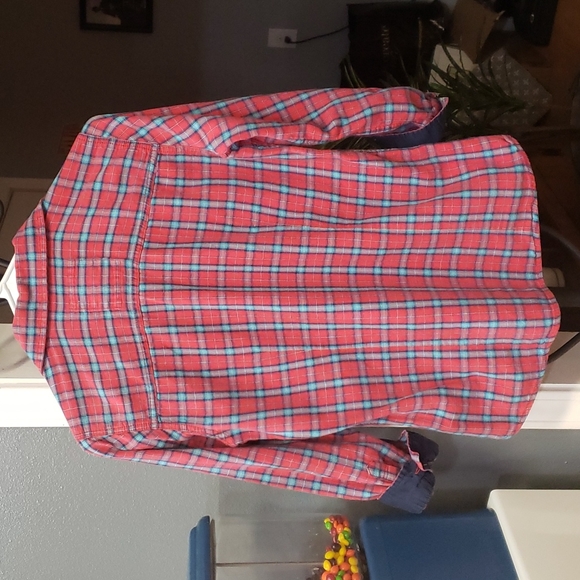 M Hollister Raspberry Blue & Red Button Down Plaid Top. - Picture 6 of 6